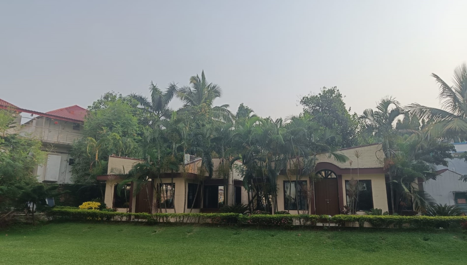 Hotel Dolphin