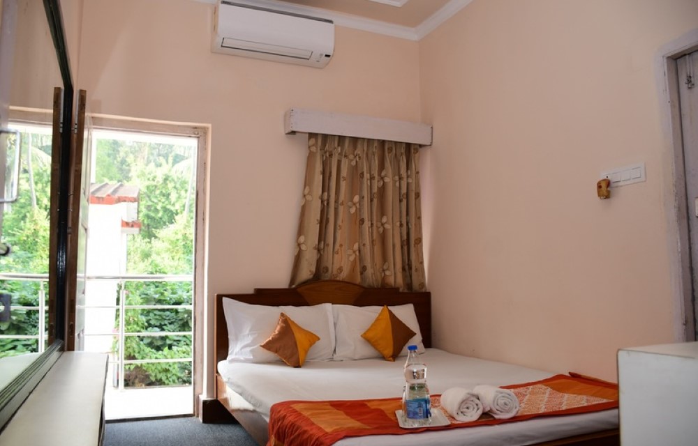 Hotel Dolphin