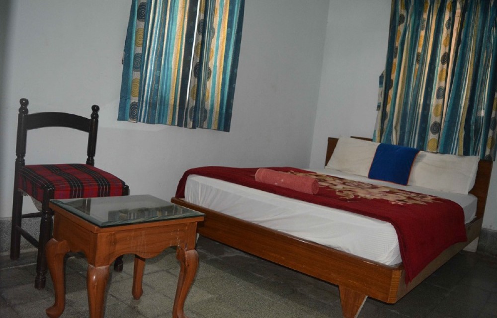 Hotel Dolphin